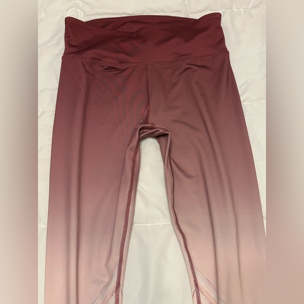 Forever 21 Athletic Leggings, Yoga, Exercise Pants Size Medium